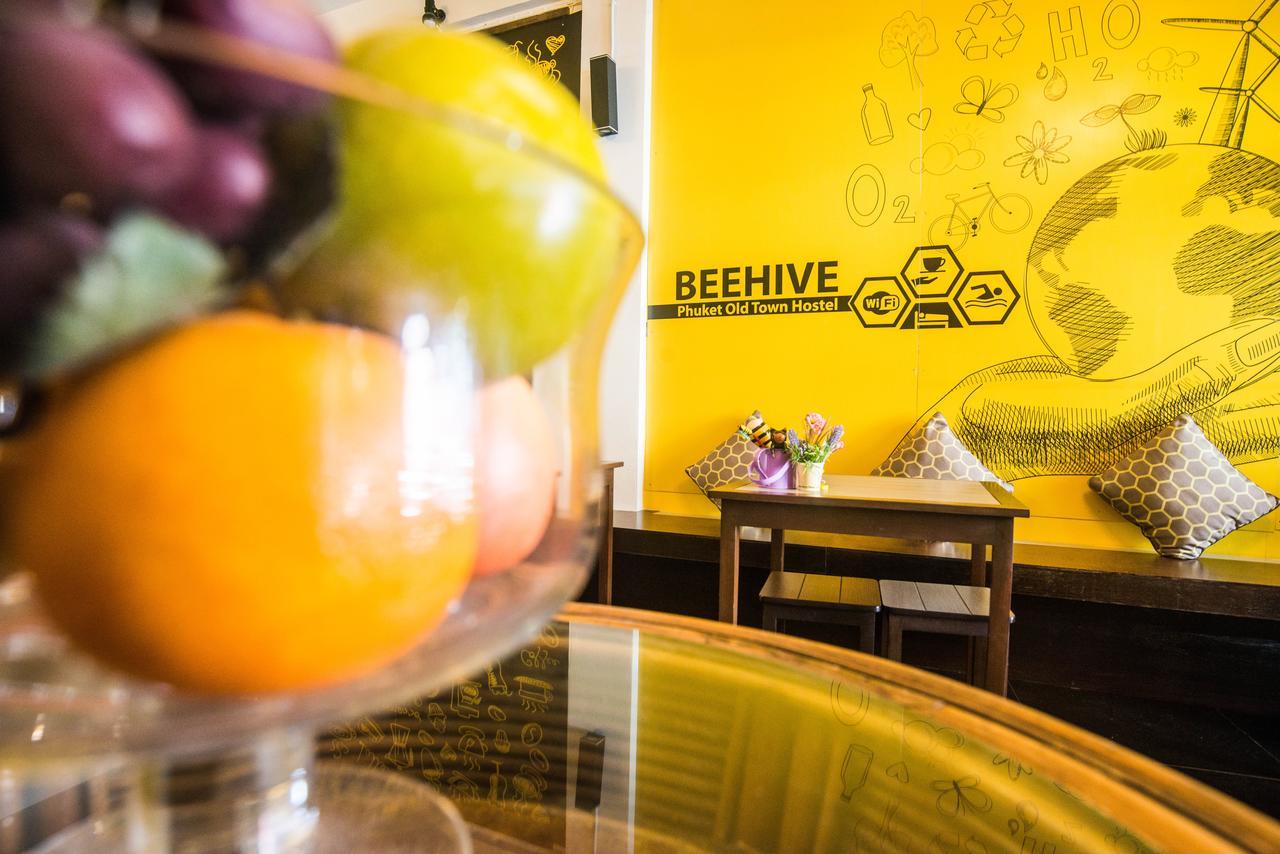 Beehive Phuket Old Town Hostel Buitenkant foto